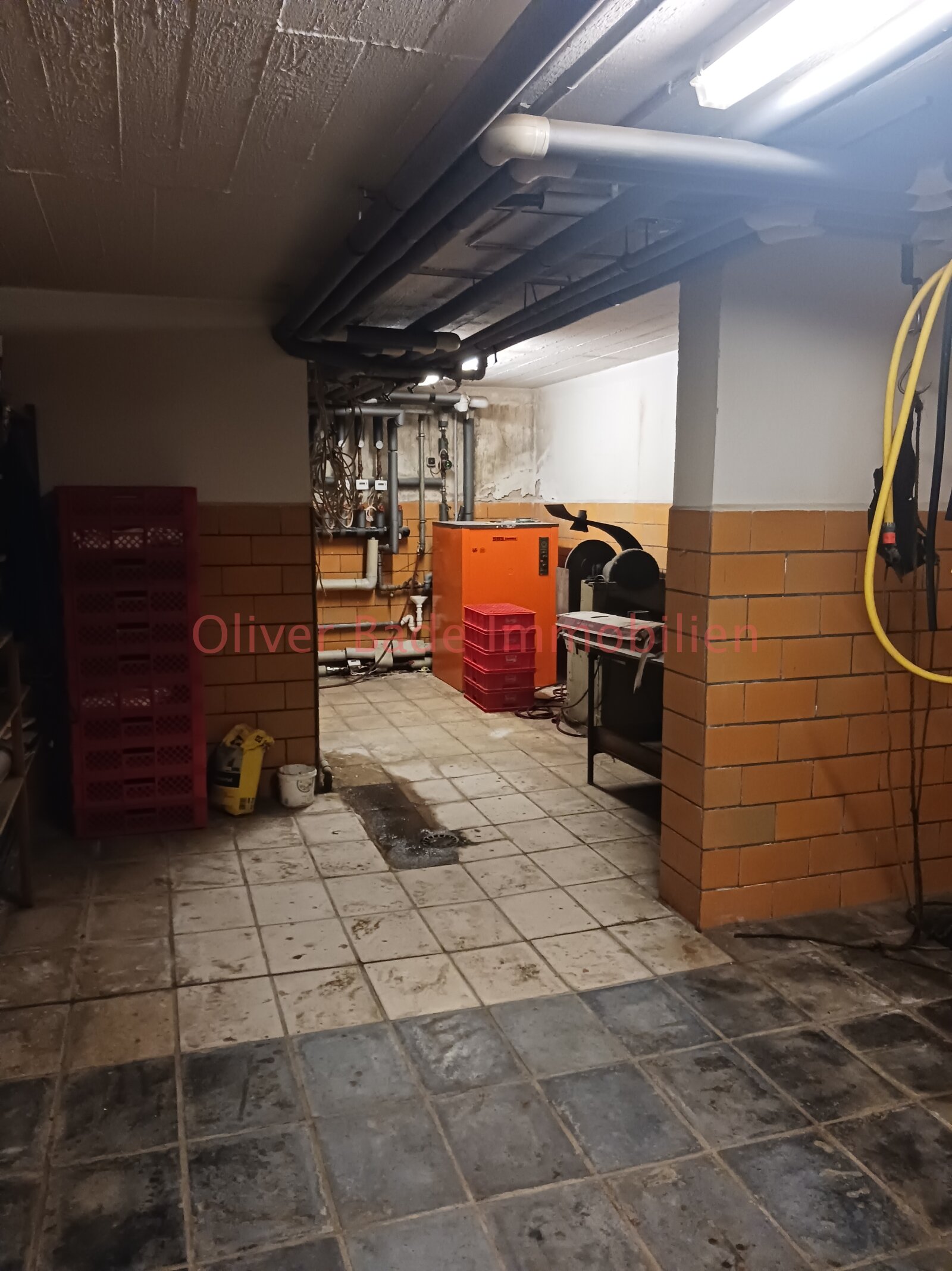 Wohn und Geschäftshaus