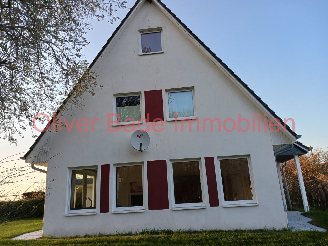 Seitenansicht Süden Seitenansicht Süden